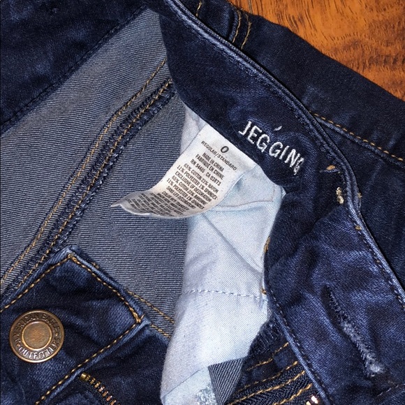 Jeans - Picture 2 of 5